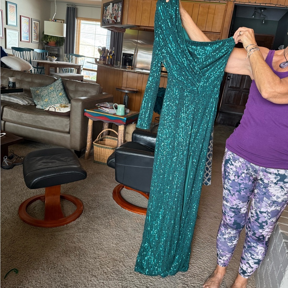 Beautiful sequined dress.